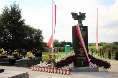 2014 - poświecenie pomnika na cmentarzu